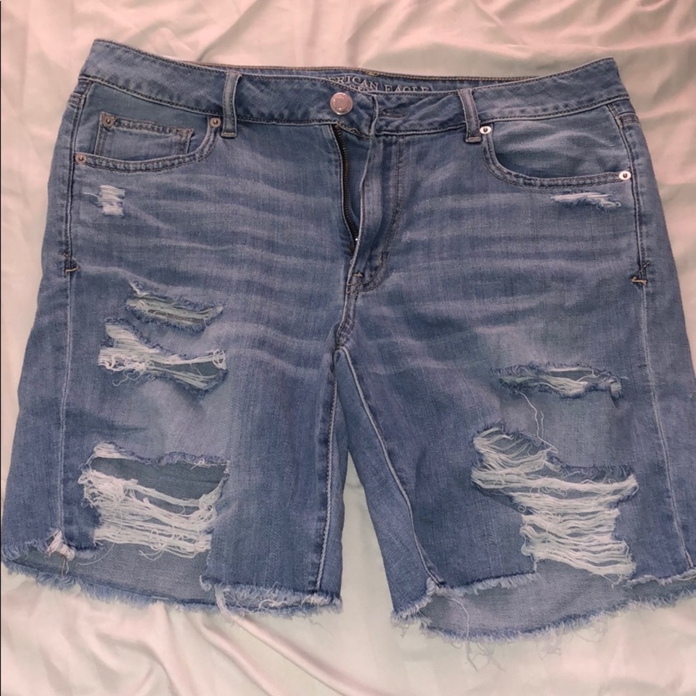 American Eagle Bermuda shorts